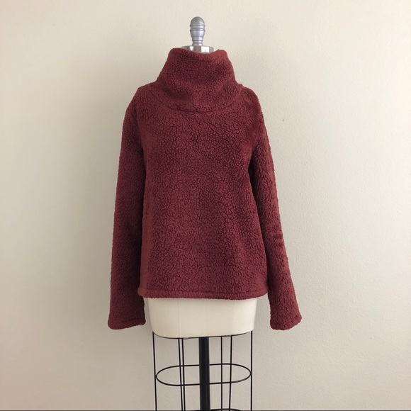 JoyLab Sweaters - Joy Lab Maroon Fuzzy Turtleneck Sweater